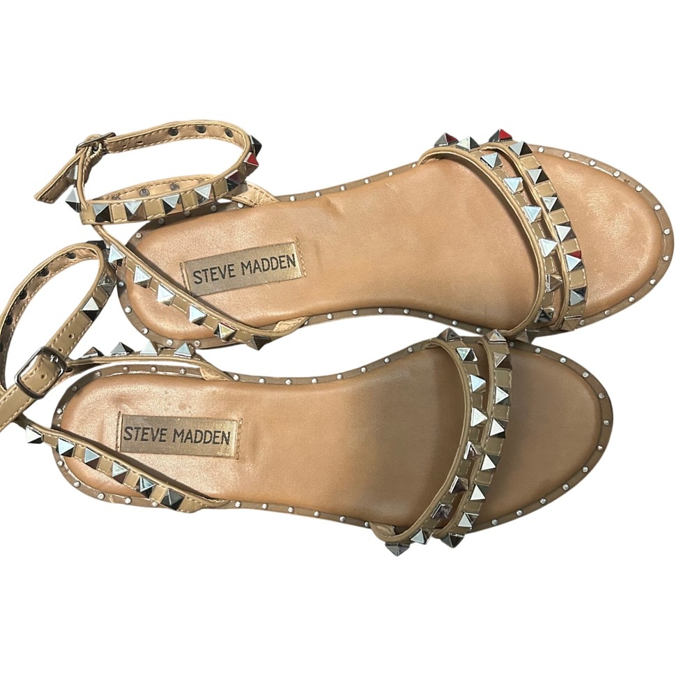 Steve Madden Odele Tan Studded Gladiator Sandals Ankle Strap Flat Womens 7